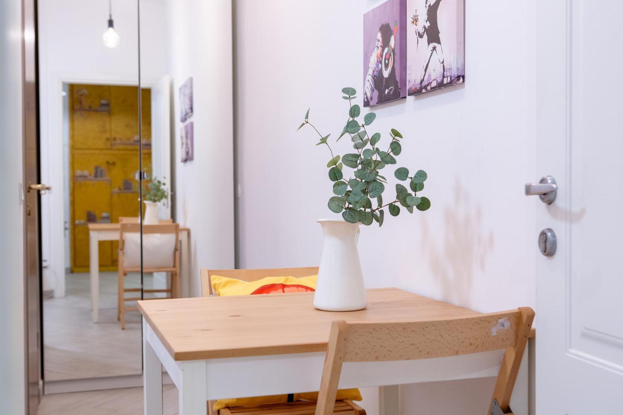 Stanza Comoda E Silenziosa Con Bagno Privato E Area Lavoro E Relax Rom Exteriör bild