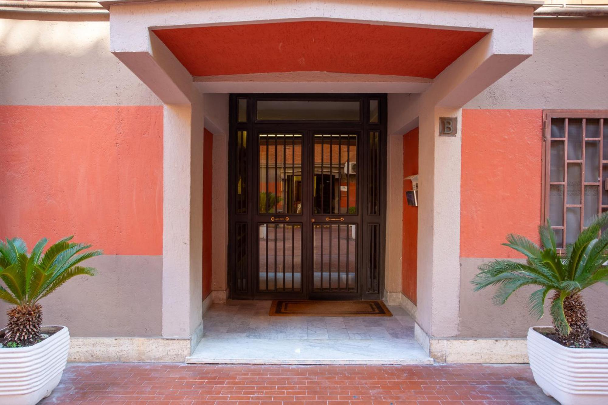 Stanza Comoda E Silenziosa Con Bagno Privato E Area Lavoro E Relax Rom Exteriör bild